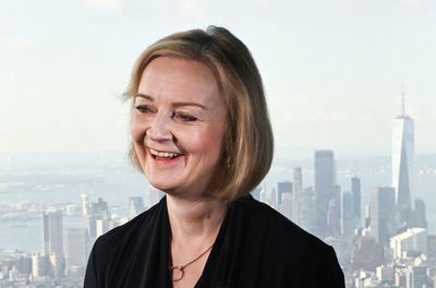 Liz Truss City backers 'made small fortunes betting against plunging pound, report claims