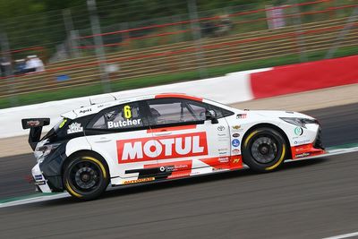 BTCC Silverstone: Butcher holds off Hill for Race 1 win