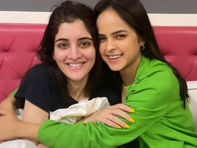 Yeh Rishta Kya Kehlata Hai actress Navika Kotia hospitalized, close friend and Taarak Mehta's Sonu aka Palak Sindhwani pays her a visit