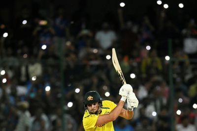 David, Green help Australia to 186 in India T20 decider
