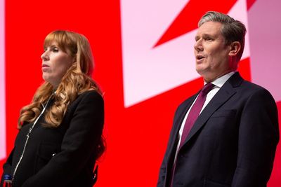 Starmer resisting pressure from inside own party over reversal of tax cuts