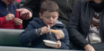 White Sox broadcast had outstanding call of a young fan tragically dropping his ice cream
