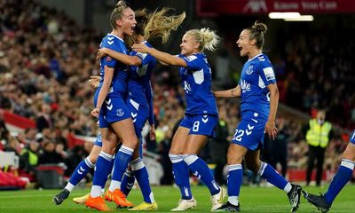 Finnigan leads Everton to WSL win over Liverpool in front of record crowd