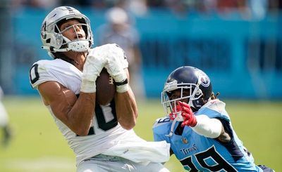 Mack Hollins’s huge catches, career day gives Raiders chance late vs Titans