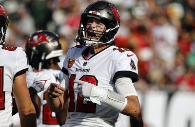 Penalty negates Tom Brady’s longest run since 2007