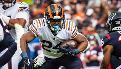 Bears RB Khalil Herbert has career day after David Montgomery’s exit