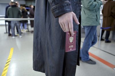 More Russians travelled to Finland during weekend, border data shows