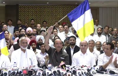 Ghulam Nabi Azad announces name of his new outfit; also unveils Party flag