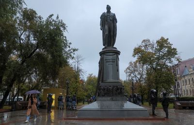 Russian lawmaker says draft-age men should not be allowed to leave country