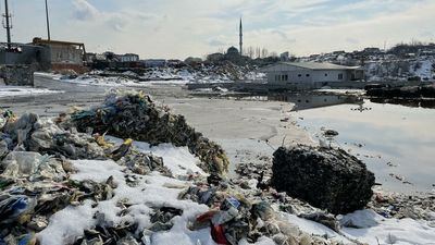 Rights group blasts Turkey over plastic recycling health risks