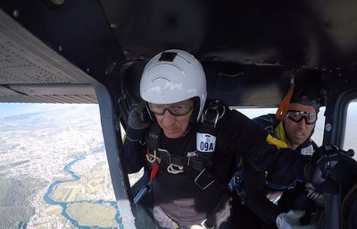 Skydiving keeps 88-year-old Bosnian in the pink