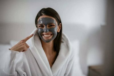 Advantages of using Charcoal mask