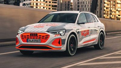 2023 Audi E-Tron Facelift Teased Under Striking Livery