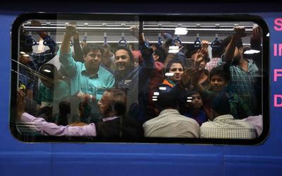 Nearly 20,000 cricket fans used metro rail’s special service on Sunday