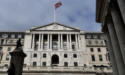 Pound comes under new pressure after Bank of England fails to raise rates
