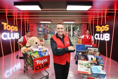 New Tops CLUB store focuses on imports