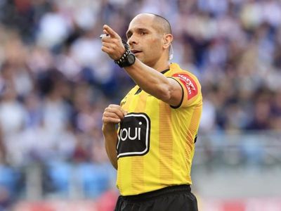 Klein edges Atkins to referee NRL decider