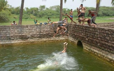 8-year-old drowns in well in Belagavi after floatation device snaps