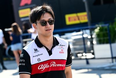 Chinese driver Zhou extends contract with Alfa Romeo into 2023