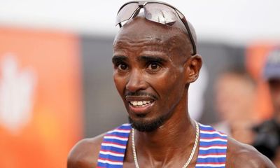 London Marathon chief urges Mo Farah to take inspiration from Kipchoge