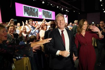 Keir Starmer wins standing ovation from Labour conference as he vows not to work with SNP