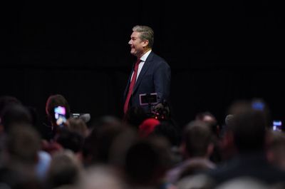 Starmer appeals to Labour’s lost voters and vows to ‘make Brexit work’