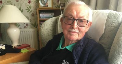 'We were at sea for more than 14 hours - it was a horrendous crossing': Tributes as D-Day war veteran dies aged 98