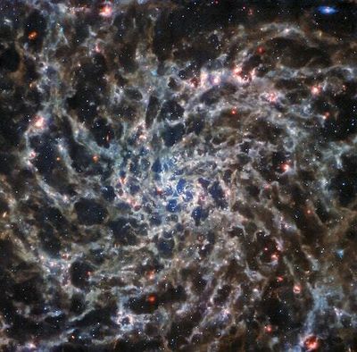 New Webb Telescope image reveals an eerie portrait of a familiar galaxy