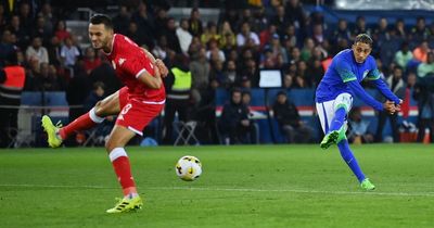 Raphinha brace for Brazil has Leeds United supporters reminiscing