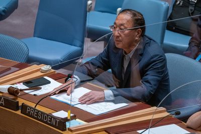 Chinese envoy says isolation and sanctions will lead to 'dead end' in meeting over Russia's referendums