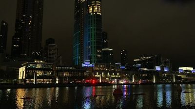 Molotov cocktail thrown at restaurant in Melbourne's Southbank