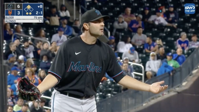 Umpire called 3 balks in one at-bat on Marlins’ Richard Bleier and MLB fans were stunned