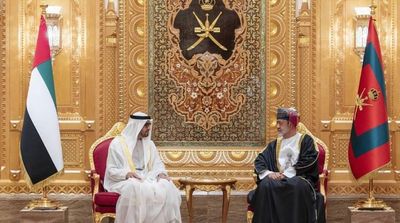 UAE, Oman Discuss Boosting Relations