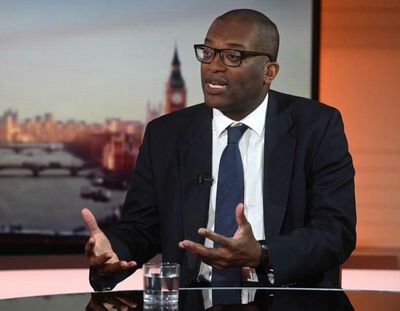 IMF urges Kwasi Kwarteng to change course in extraordinary statement