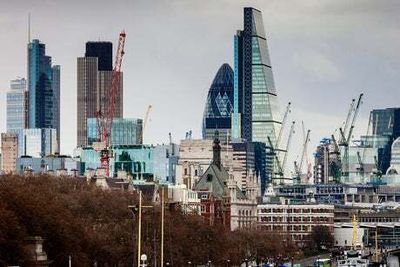 Big-name high street stocks caught in market turmoil as UK warned of economic ‘doom loop’