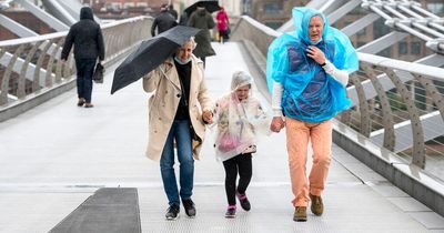 UK weather: Atlantic jet stream to lash Brits with 55mph winds and heavy downpours