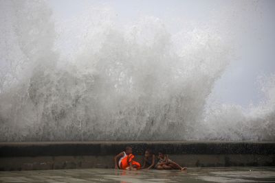 Cuba slowly begins to restore power after Hurricane Ian knocks out grid