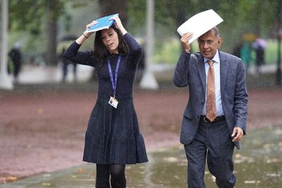 UK braced for heavy rain and 60mph winds amid fallout from Hurricane Ian