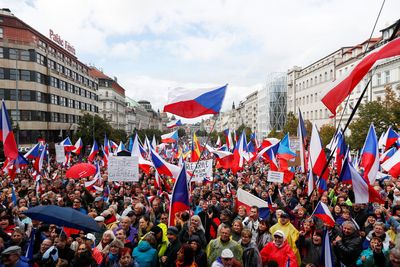 Czechs protest handling of energy crisis, membership of EU and NATO