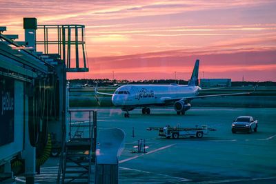 Orlando Airport to close on Wednesday due to Hurricane Ian