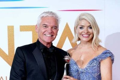 Holly and Phil ‘may get more security at National TV Awards after Queuegate furore’