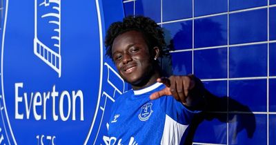 Everton forward signs new contract after call-up to first-team training