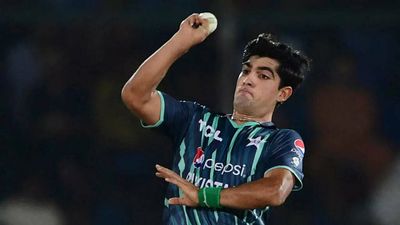 Naseem Shah diagnosed with pneumonia, to miss remainder of T20 series against England