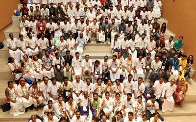 Rahul completes Kerala leg of yatra, to enter Karnataka today