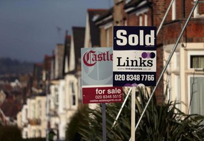 UK house prices to fall by at least 10 per cent in 2023, experts predict