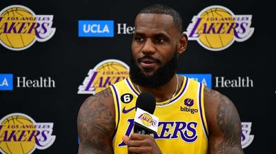 LeBron James Names His All-Time Lakers Starting Five