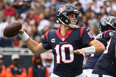 Texans’ Davis Mills barely escapes the bottom-5 of starting QB power rankings