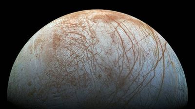 NASA's Juno spacecraft to fly by Jupiter's icy 'ocean' moon Europa tonight