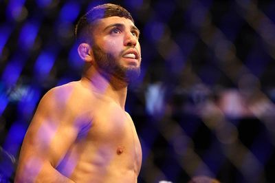 Damir Ismagulov vs. Arman Tsarukyan targeted for UFC Fight Night on Dec. 17