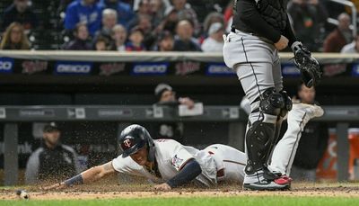 As losing streak reaches eight, White Sox officially eliminated from playoff contention